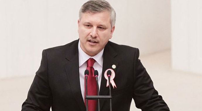 AK Parti İstanbul milletvekili Muhammed Çetin istifa etti