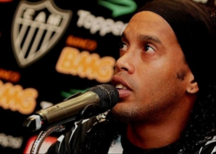 Beşiktaş'tan Ronaldinho'ya şok cevap! Beşiktaş'tan Ronaldinho'ya şok cevap!