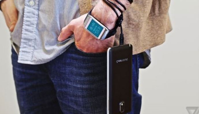 Samsung, Galaxy Gear 2&#039;yi tanıtmaya hazırlanıyor