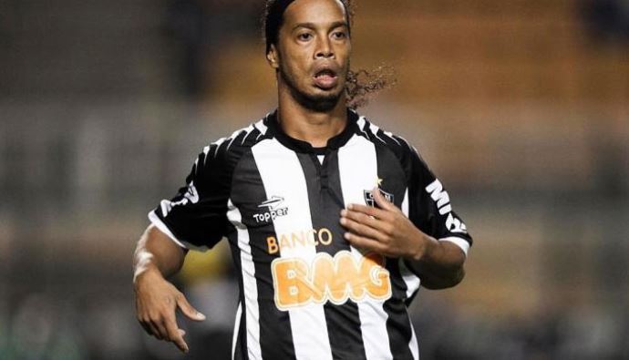 Ronaldinho, Beşiktaş'a 'baba vasiyeti'
