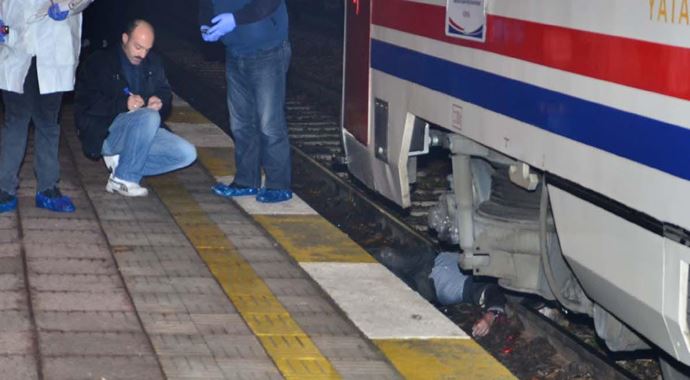 Tren garında feci ölüm
