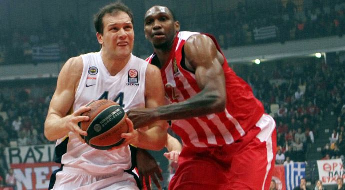 Fenerbahçe&#039;ye Olimpiakos darbesi: 82-95