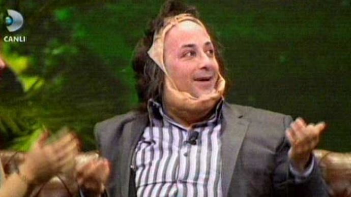 Beyaz Show'da büyük sürpriz! Beyaz Show'da büyük sürpriz!