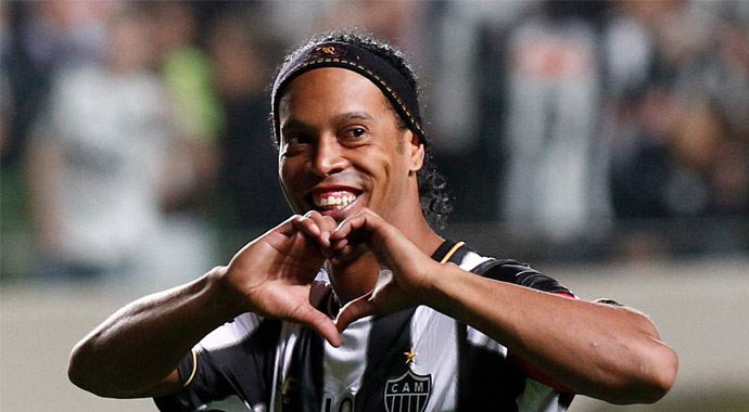 Ronaldinho'ya yeni talip! Ronaldinho'ya yeni talip!