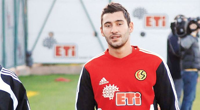 Veysel Sarı da kadro dışı Veysel Sarı da kadro dışı