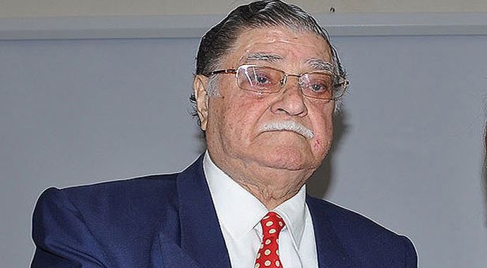 Ormancı türküsünün bestecisi Nazmi Yükselen, hastaneye kaldırıldı Ormancı türküsünün bestecisi Nazmi Yükselen, hastaneye kaldırıldı
