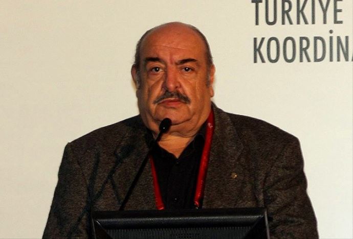 Tiyatro sanatçısı Selçuk Uluergüven öldü (8 Ocak 2014)