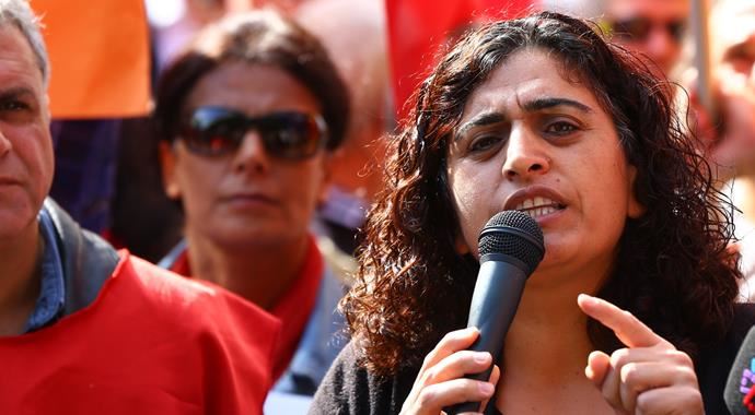 HDP'li Sebahat Tuncel, Kobani olaylarını böyle değerlendirdi HDP'li Sebahat Tuncel, Kobani olaylarını böyle değerlendirdi