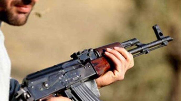 Hakkari'de bir PKK'lı teslim oldu