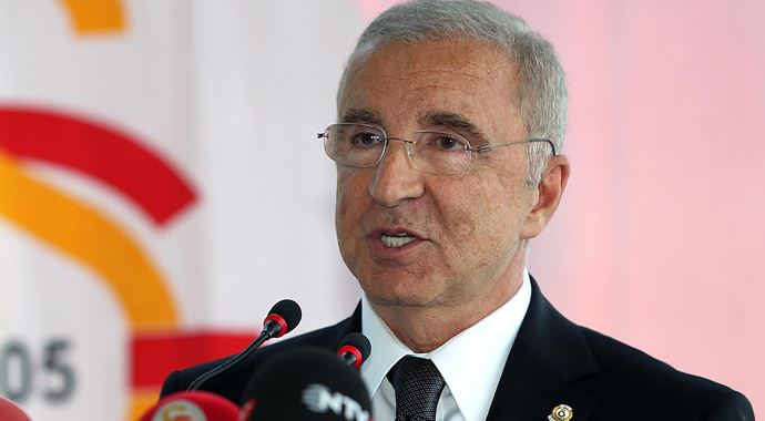 Aysal törene katılmadı