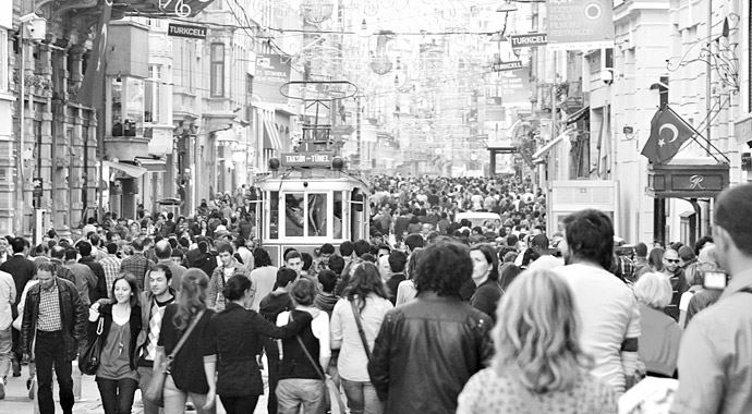 Yüzde 2'lik büyümenin faturası işsizliğe Yüzde 2'lik büyümenin faturası işsizliğe
