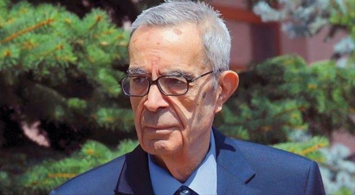 Doğan Güreş'e Genelkurmay Karargahı'nda cenaze töreni düzenlendi Doğan Güreş'e Genelkurmay Karargahı'nda cenaze töreni düzenlendi