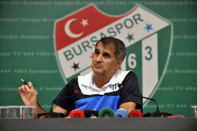 Şenol Güneş, Milli Takım'ın gidişatını yorumladı Şenol Güneş, Milli Takım'ın gidişatını yorumladı