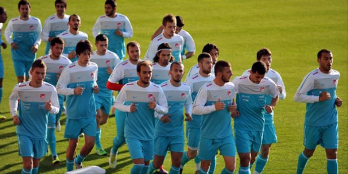 Müfit Erkasap: 'Şimdiki hedefimiz final' Müfit Erkasap: 'Şimdiki hedefimiz final'