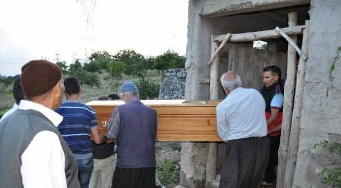 Av tüfeğiyle intihar etti Av tüfeğiyle intihar etti
