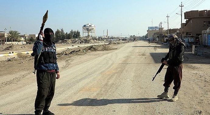 Ramadi'de sokağa çıkma yasağı Ramadi'de sokağa çıkma yasağı