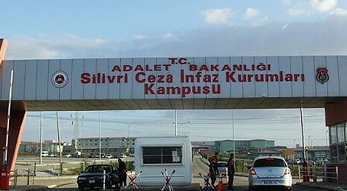 O polisler Silivri cezaevine gönderildi O polisler Silivri cezaevine gönderildi
