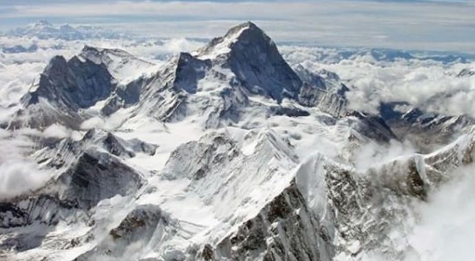 Himalayalarda çığ faciası: 29 ölü Himalayalarda çığ faciası: 29 ölü