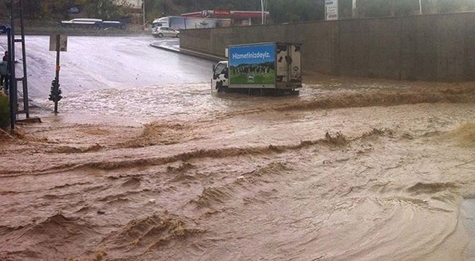 Ankara'da sel ve sağanak Ankara'da sel ve sağanak