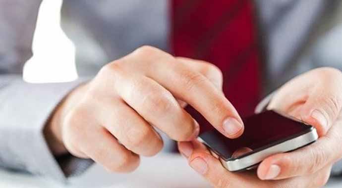 Sms'lere sosyal medya darbesi Sms'lere sosyal medya darbesi