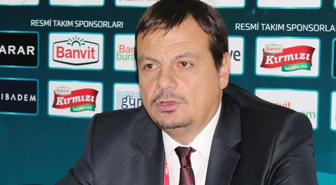 Ergin Ataman'dan hakemlere ağır eleştiri