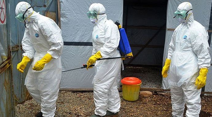 ABD&#039;de Ebola paniği! 80 kişi karantinada