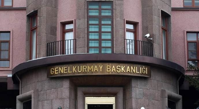 TSK açıkladı! Ankara'da Türk bayrağı indirildi TSK açıkladı! Ankara'da Türk bayrağı indirildi