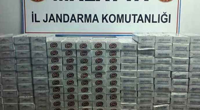 870 paket kaçak sigara ele geçirildi 870 paket kaçak sigara ele geçirildi