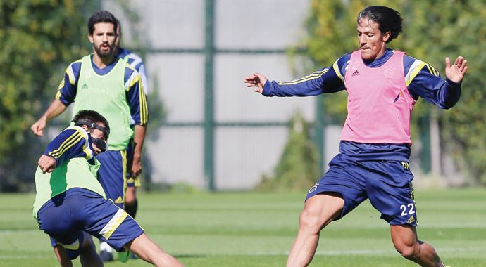 Alves'e yol göründü Alves'e yol göründü