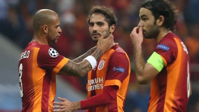 'Fenerbahçe'ye kurulan komplo yüzünden...' 'Fenerbahçe'ye kurulan komplo yüzünden...'