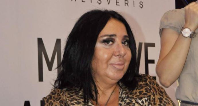 Nur Yerlitaş zatürre oldu Nur Yerlitaş zatürre oldu
