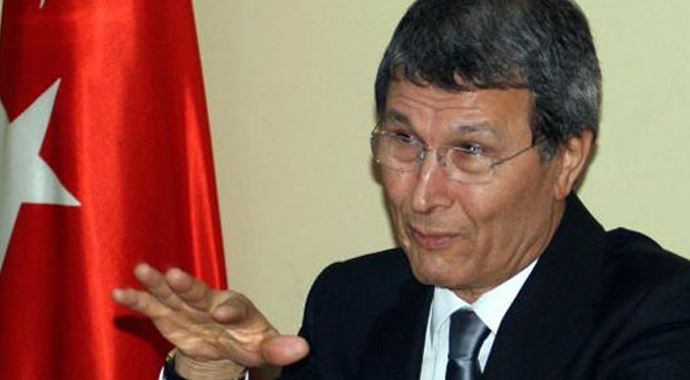 "Peşmerge'nin geçmesi anayasal suç" "Peşmerge'nin geçmesi anayasal suç"