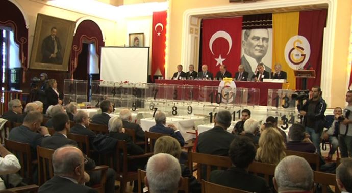 Galatasaray'ın iki adayı da konuşmadı Galatasaray'ın iki adayı da konuşmadı