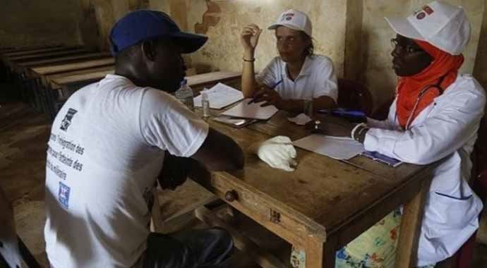 Senegal'de Ebola'yla mücadeleye destek Senegal'de Ebola'yla mücadeleye destek