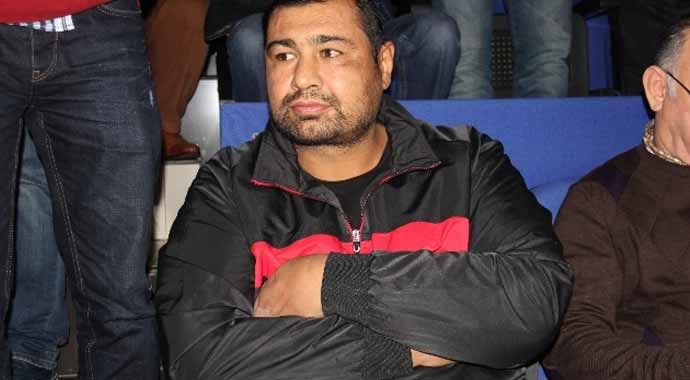 Ünlü boksör organ bekliyor Ünlü boksör organ bekliyor