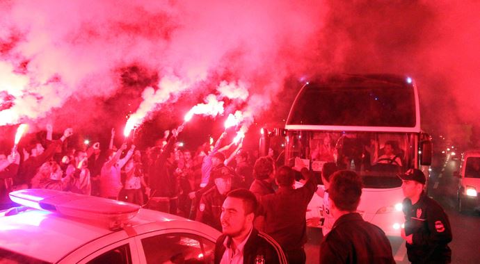 Beşiktaş&#039;a coşkulu karşılama