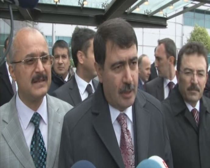 Vasip Şahin'den sarı toz açıklaması: Sıkıntılı bir durum yok Vasip Şahin'den sarı toz açıklaması: Sıkıntılı bir durum yok