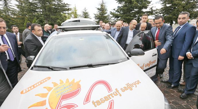 Benzinde %50 tasarruflu otomobile Bakan desteği Benzinde %50 tasarruflu otomobile Bakan desteği