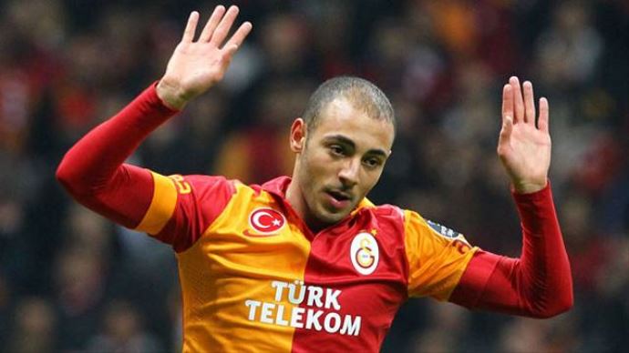 Amrabat: 'Galatasaray'dan sonra Fenerbahçe'de oynamak zor' Amrabat: 'Galatasaray'dan sonra Fenerbahçe'de oynamak zor'
