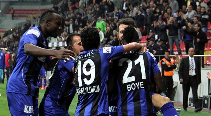Erciyesspor'da yüzler gülüyor Erciyesspor'da yüzler gülüyor