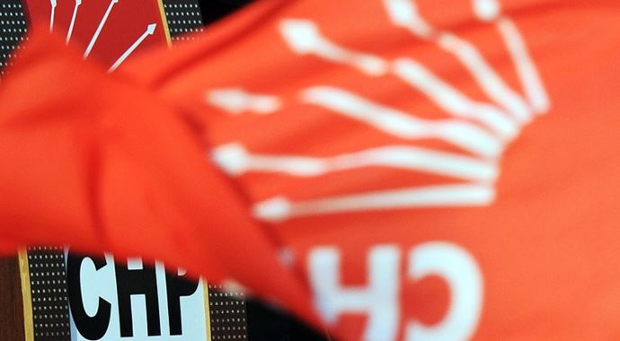 CHP&#039;den esnafa 10 bin Türk bayrağı