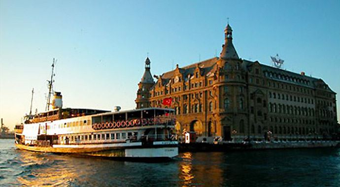 Bakan Elvan&#039;dan Haydarpaşa Garı açıklaması