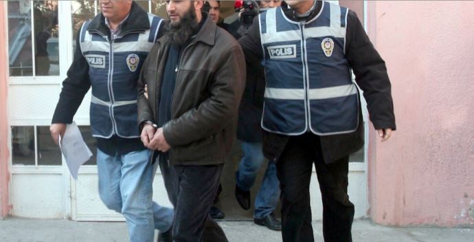El Kaide davasında 4 tahliye El Kaide davasında 4 tahliye