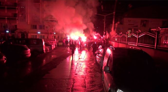 Göztepe'ye coşkulu karşılama Göztepe'ye coşkulu karşılama