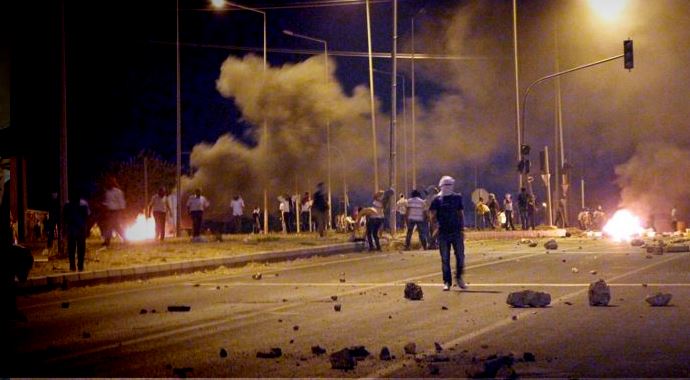 HDP'den bir sokağa çıkın çağrısı daha HDP'den bir sokağa çıkın çağrısı daha