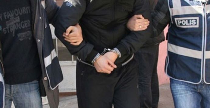 Kocaeli&#039;de 2 kişiyi öldüren gasp zanlıları tutuklandı