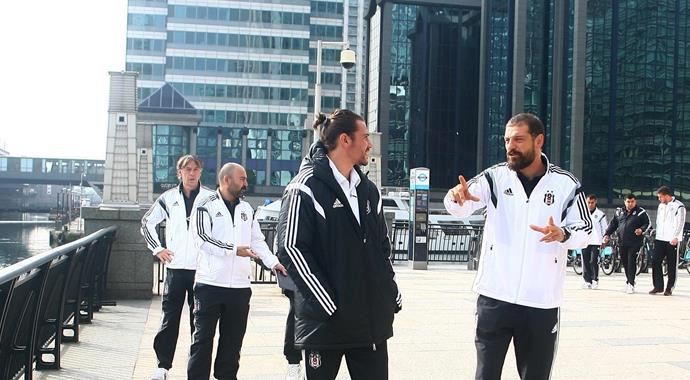 Beşiktaş kafilesi Londra'dan Balıkesir'e geldi Beşiktaş kafilesi Londra'dan Balıkesir'e geldi