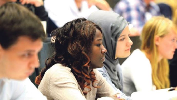 Eğitimin de bir yararı yok!