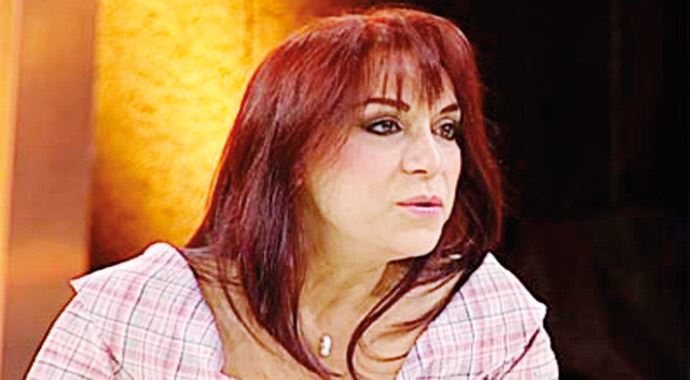 Arınç&#039;tan Leman Sam&#039;a: Bu zavallıyı kınıyorum