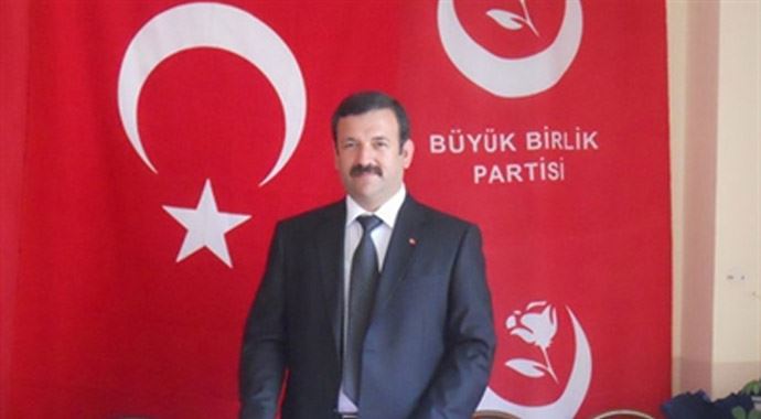 Ak Parti'ye oy veren gazinin evine yıkım kararı Ak Parti'ye oy veren gazinin evine yıkım kararı